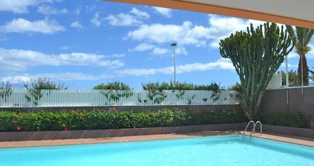 Horizonte * Playa del Inglés